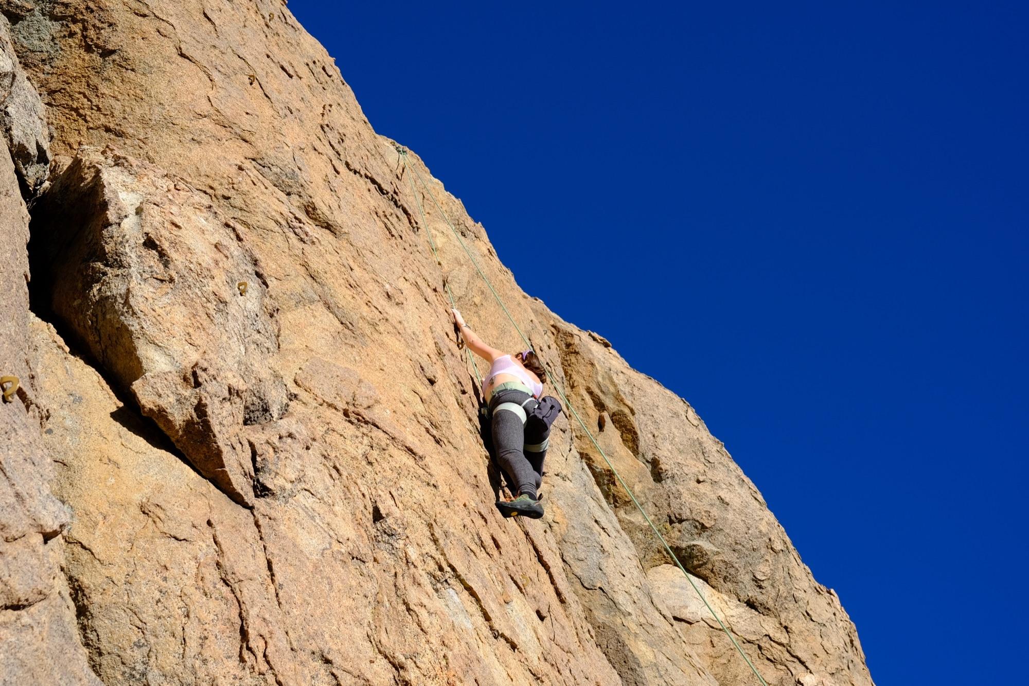 Climbing at Big Bear Lake, CA — Holcomb Valley — Winter Sport Weekend — Coyote Crag — photo 3